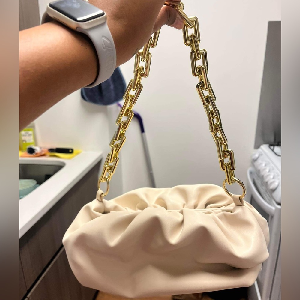 Boutique cream leather purse
